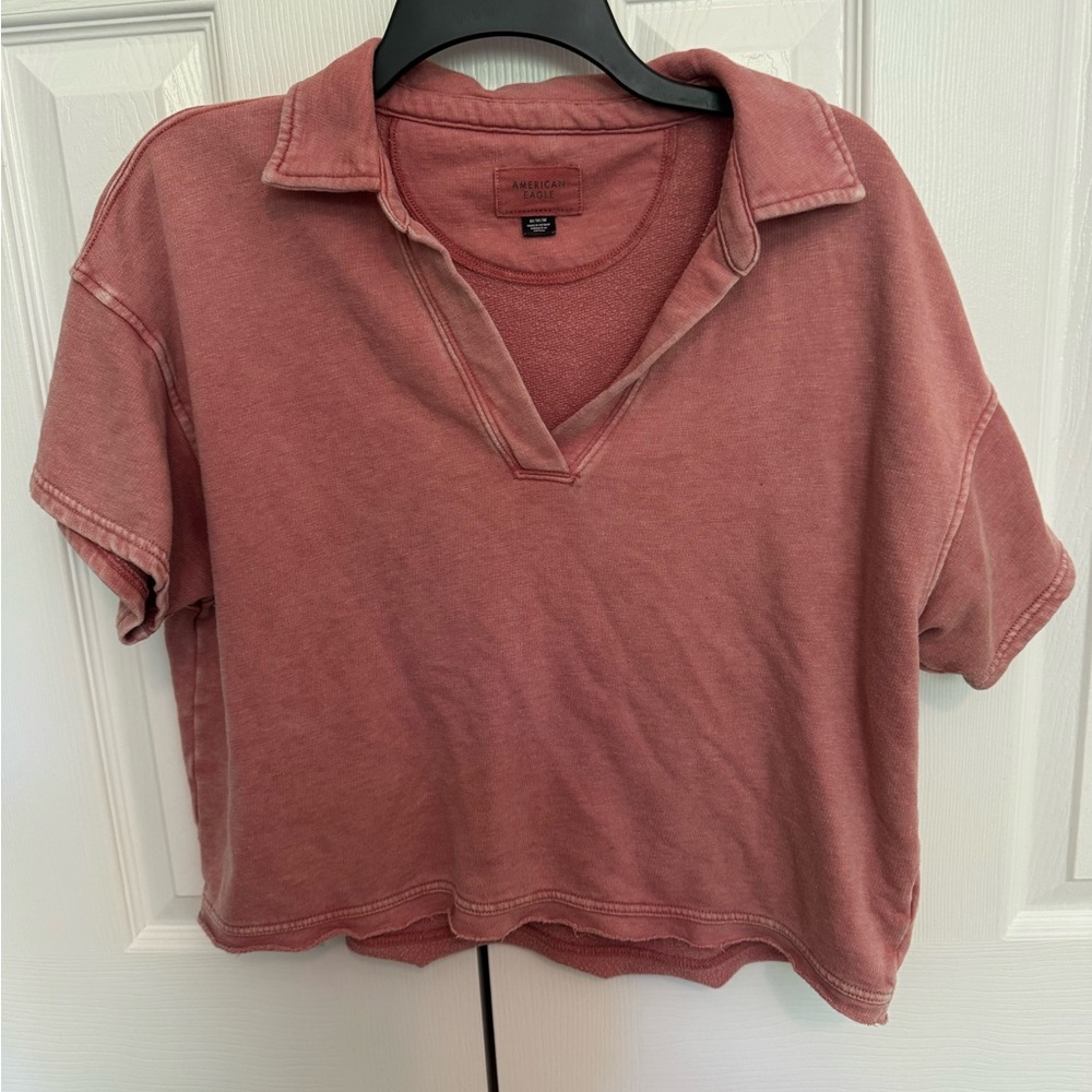 American Eagle Outfitters Dusty Rose Collared Crop Tee